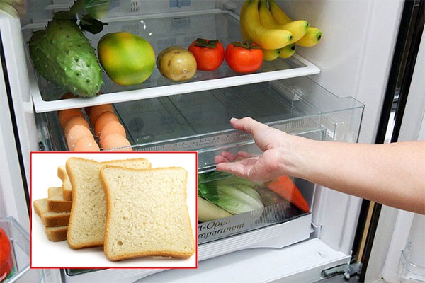 cách khử mùi hôi tủ lạnh bánh mì