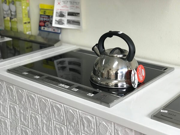 Ấm đun nước Elo